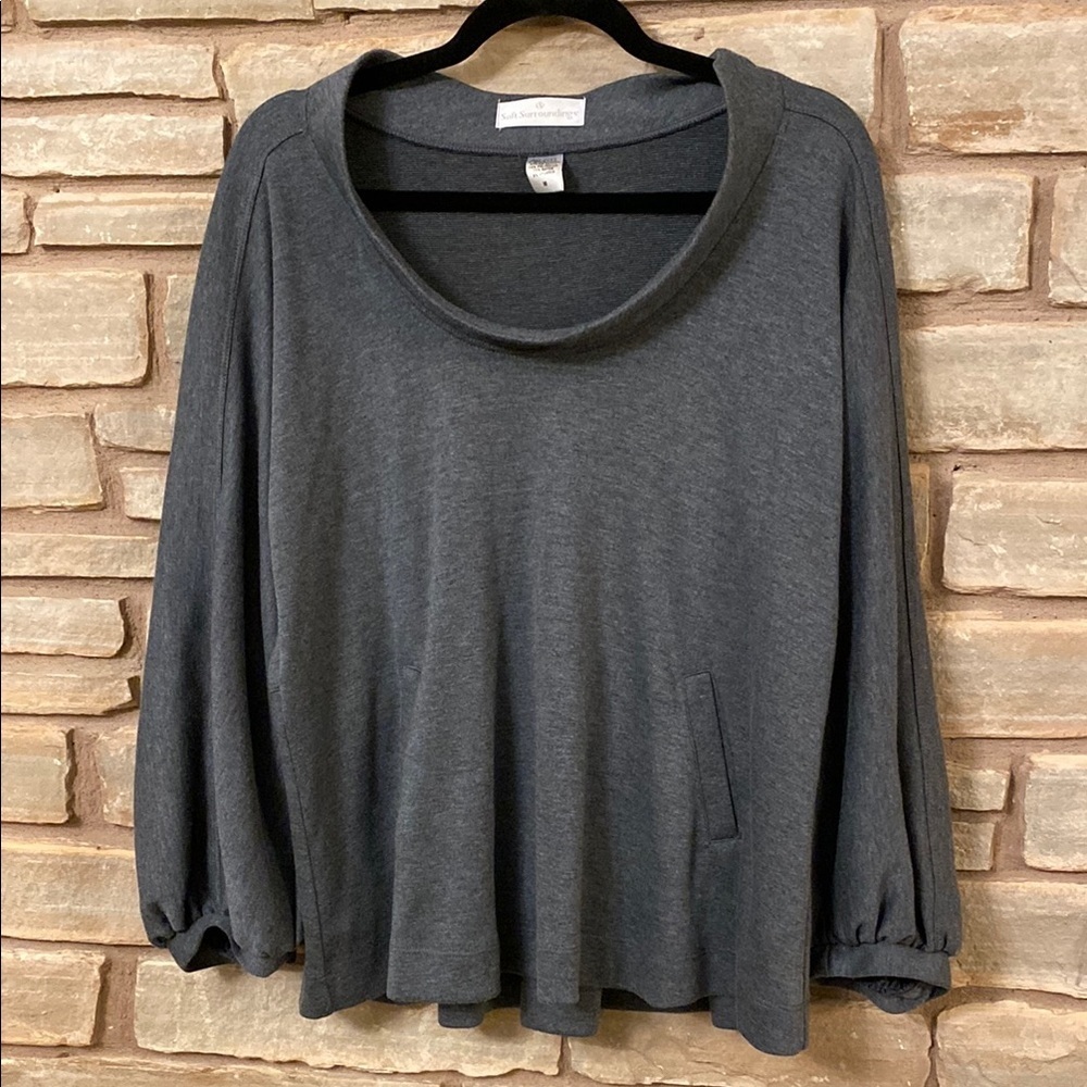 Soft Surroundings gray long-sleeved top with a wide neck Size M